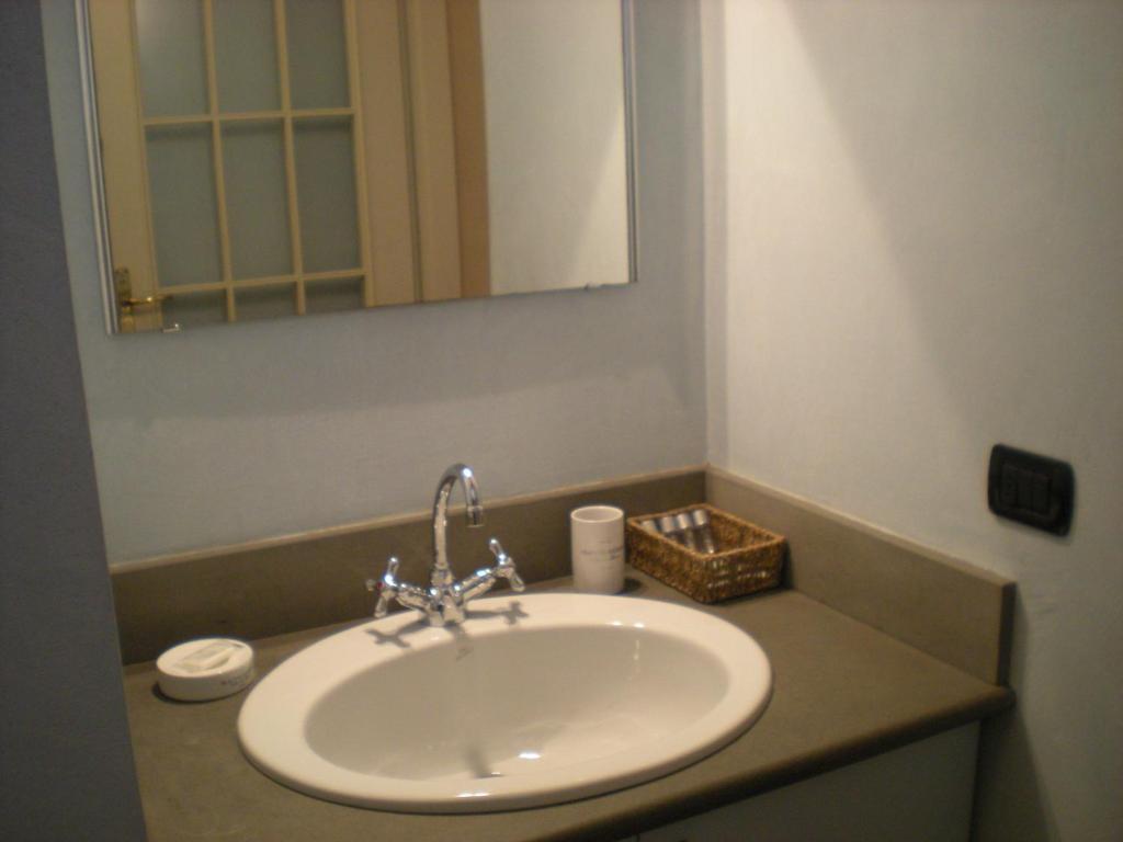 Aparthotel Bramantesco Bérgamo Habitación foto
